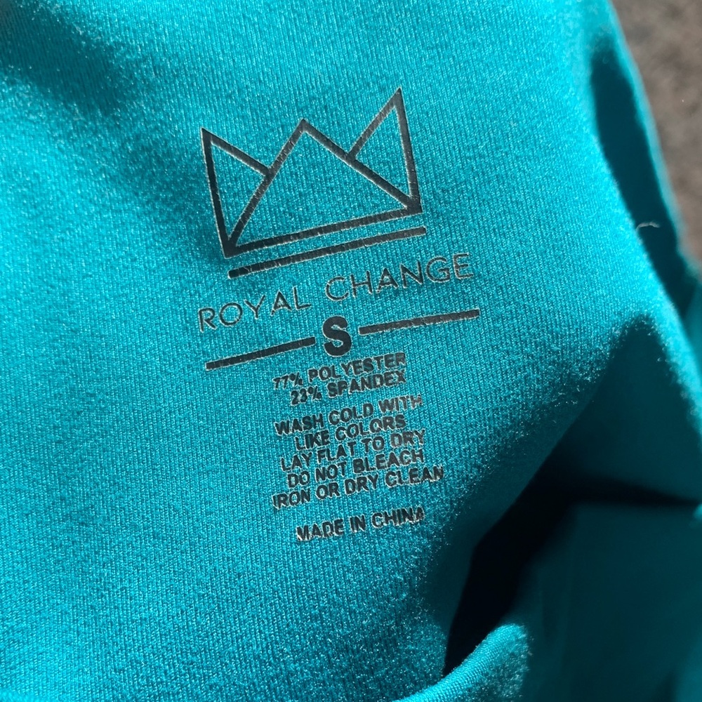 Teal and Purple Activewear Set - Picture 9 of 9
